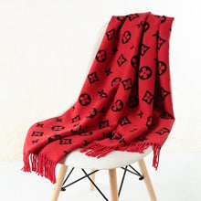 Load image into Gallery viewer, 2019 autumn and winter new scarf double-sided scarf female fashion   warm thick shawl Cashmere Clover scarf female Printed scarf